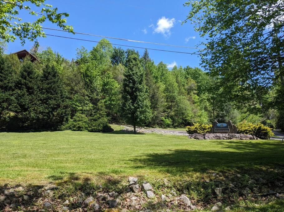 Baby Bear Den Villa Gatlinburg Eksteriør bilde